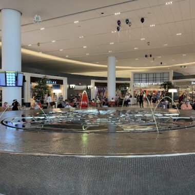 LaGuardia Airport (LGA) Terminal map and Gate
